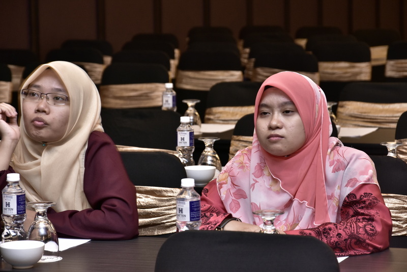 UKM 5453